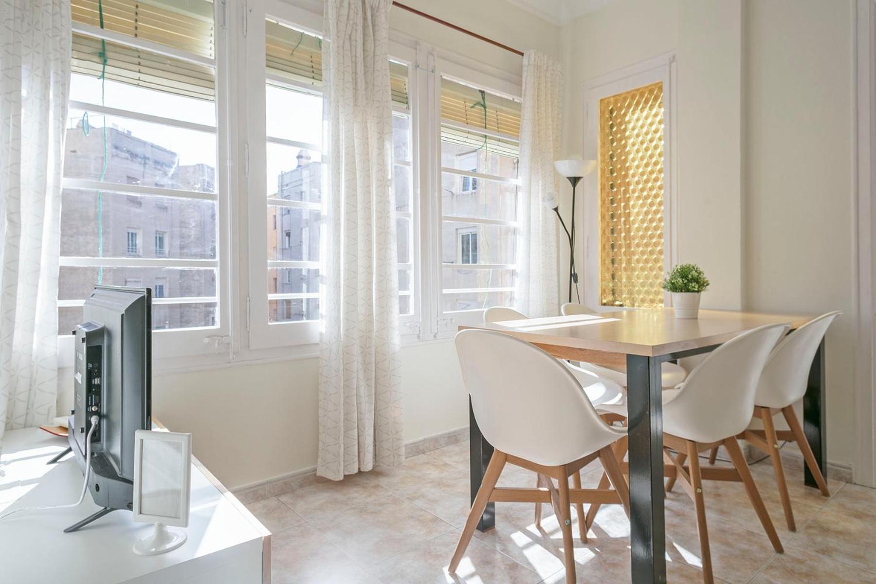 Apartmento Industria Барселона Экстерьер фото